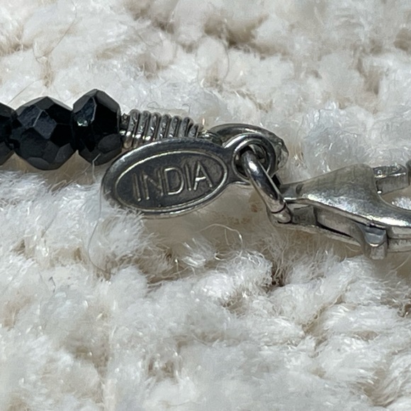 Black spinel bead necklace - Picture 5 of 6